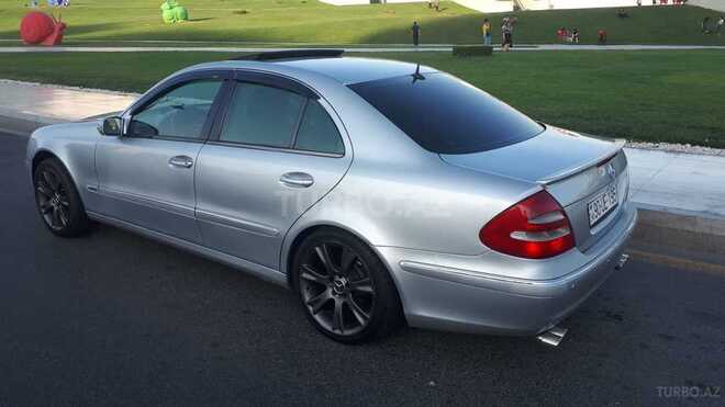 Mercedes E 240 2002, 203,116 km - 2.4 л - Bakı
