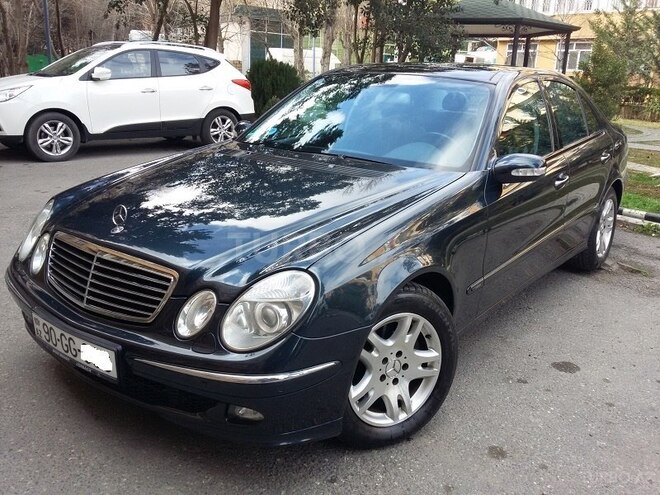 Mercedes E 240 2004, 121,000 km - 2.6 l - Bakı