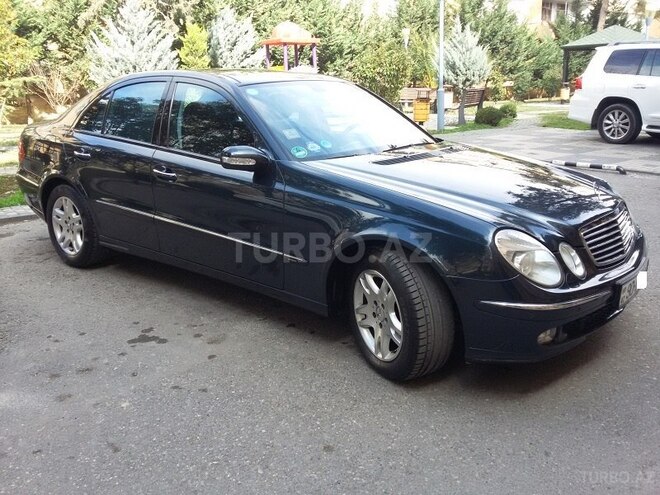 Mercedes E 240 2004, 121,000 km - 2.6 l - Bakı