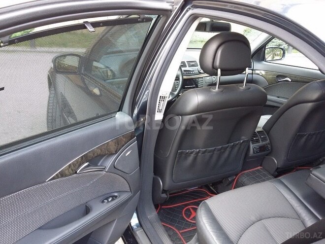 Mercedes E 240 2004, 121,000 km - 2.6 l - Bakı