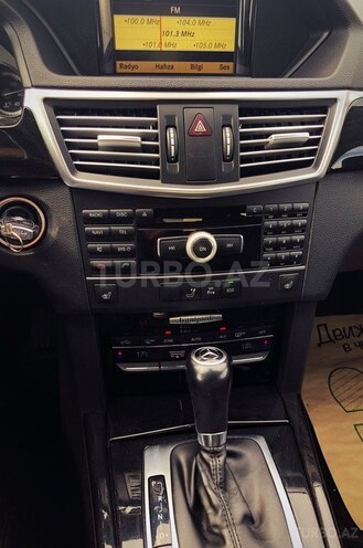 Mercedes E 200 2011, 138,000 km - 1.8 l - Bakı