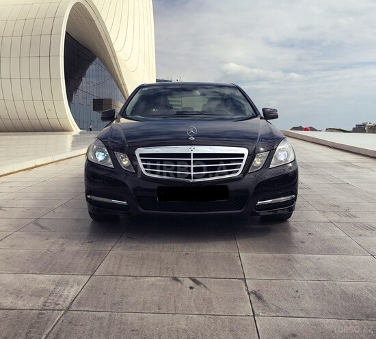 Mercedes E 200 2011, 138,000 km - 1.8 l - Bakı