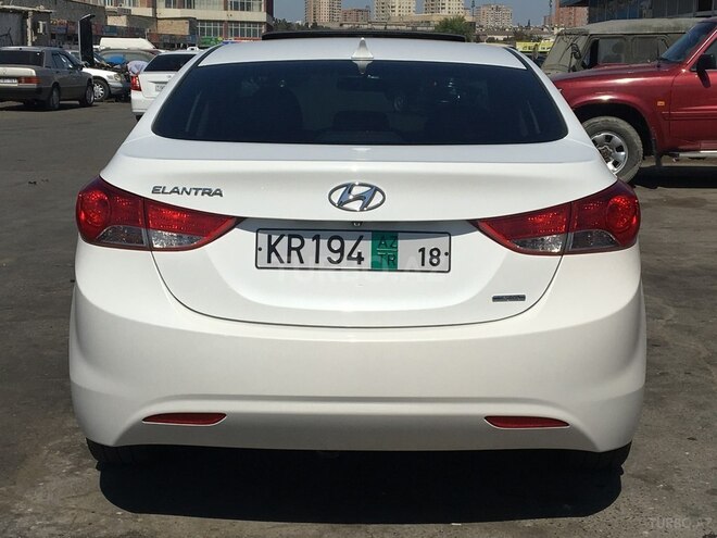 Hyundai Elantra 2012, 72,000 km - 1.8 l - Bakı