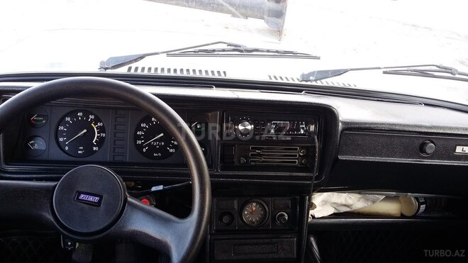 LADA (VAZ) 2107 2010, 86,000 km - 0.2 l - Bakı