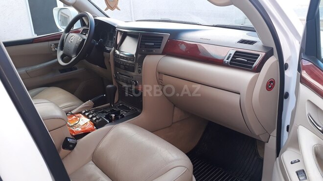 Lexus LX 570 2008, 141,000 km - 5.7 l - Bakı