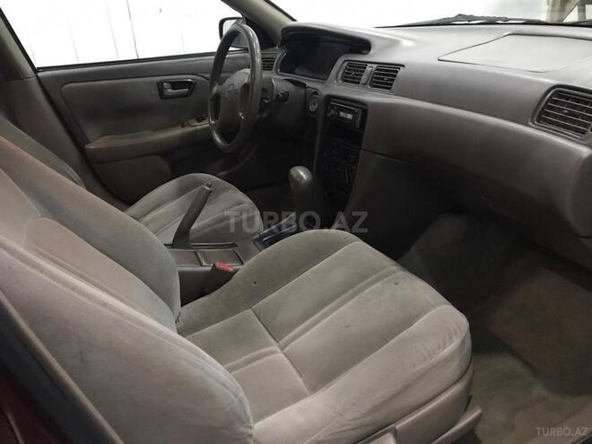 Toyota Camry 1999, 250,000 km - 2.2 l - Bakı