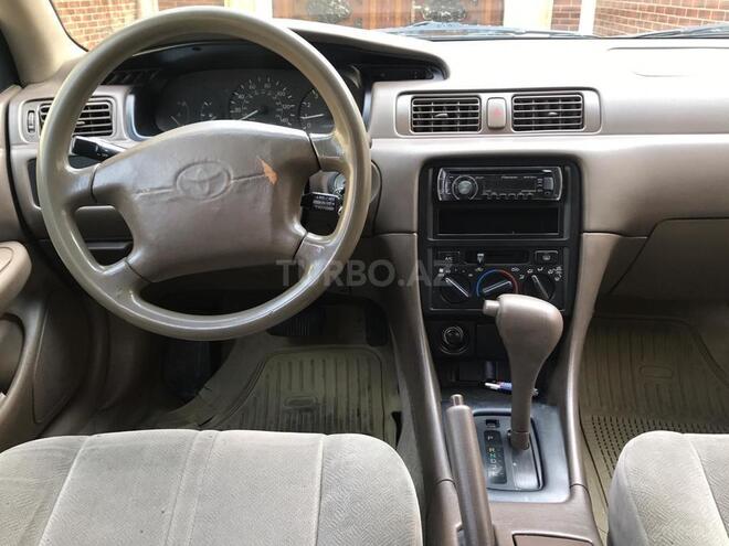 Toyota Camry 1999, 250,000 km - 2.2 l - Bakı