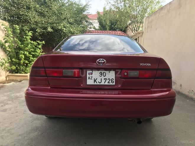 Toyota Camry 1999, 250,000 km - 2.2 l - Bakı