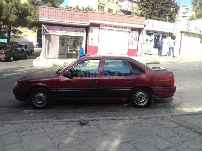 Opel Vectra 1995, 385,992 km - 1.8 л - Bakı