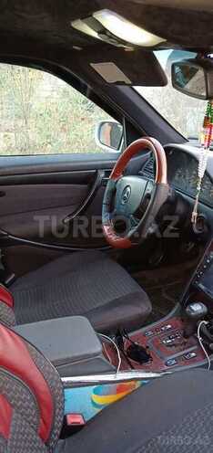 Mercedes C 200 2000, 270,000 km - 2.0 l - Bakı