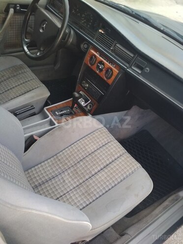 Mercedes 190 1990, 285,066 km - 2.0 л - Bakı