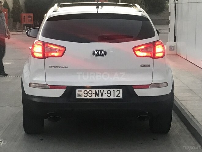Kia Sportage 2011, 140,000 km - 2.0 l - Bakı