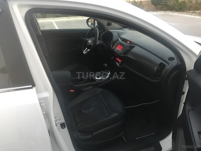 Kia Sportage 2011, 140,000 km - 2.0 l - Bakı
