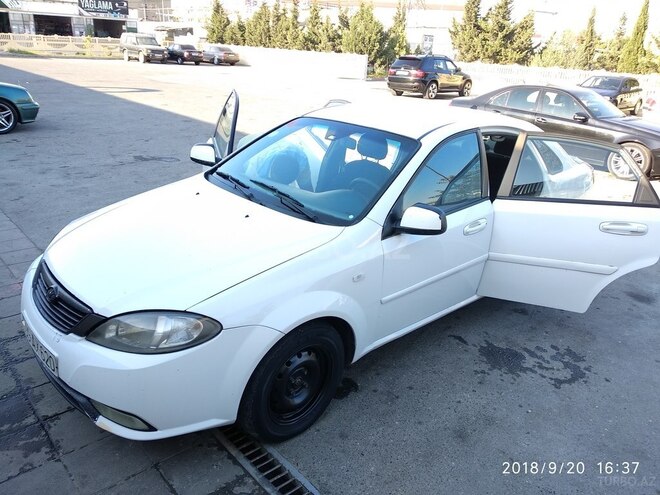 Daewoo Gentra 2014, 185,477 km - 1.5 l - Sumqayıt