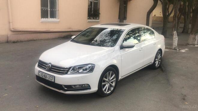 Volkswagen Passat 2013, 185,000 km - 1.8 л - Bakı