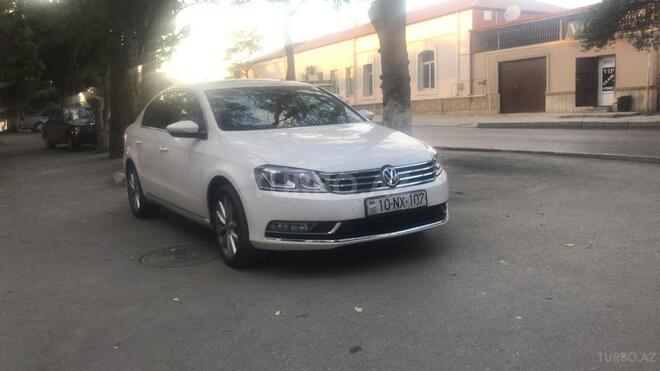 Volkswagen Passat 2013, 185,000 km - 1.8 л - Bakı