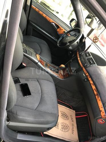 Mercedes E 270 2002, 238,134 km - 2.7 л - Bakı