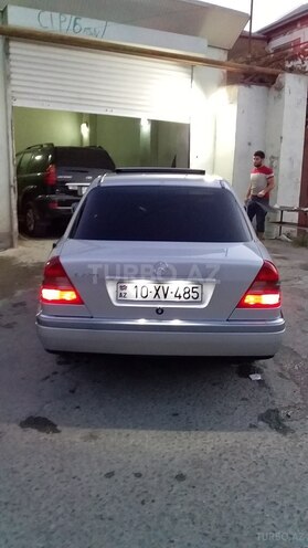 Mercedes C 220 1995, 241,000 km - 2.2 l - Bakı