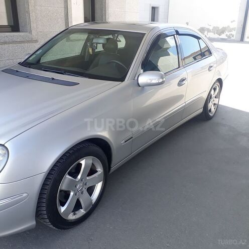 Mercedes E 270 2003, 225,000 km - 2.7 л - Bakı