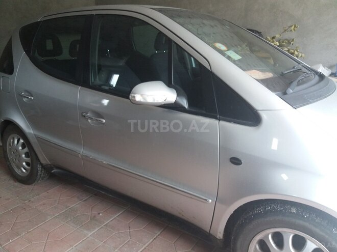 Mercedes A 160 2004, 183,000 km - 1.6 l - Astara
