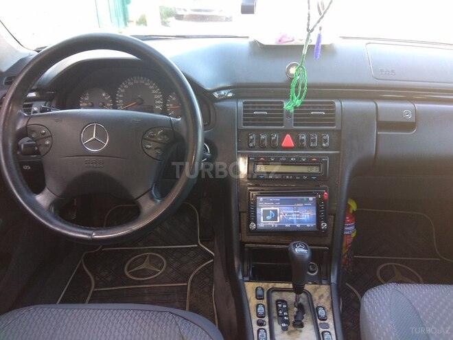 Mercedes E 240 2000, 230,000 km - 2.4 l - Bakı
