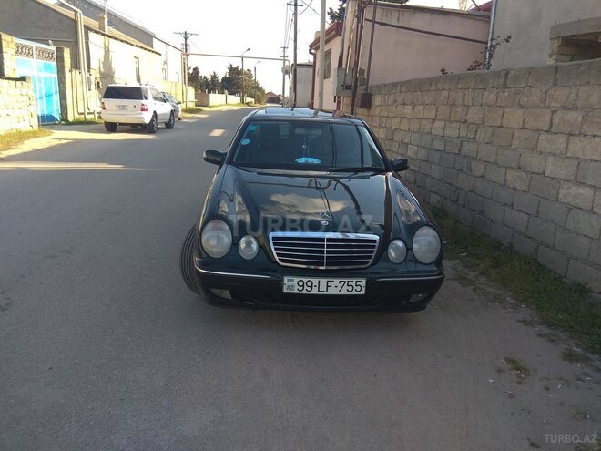Mercedes E 240 2000, 230,000 km - 2.4 l - Bakı