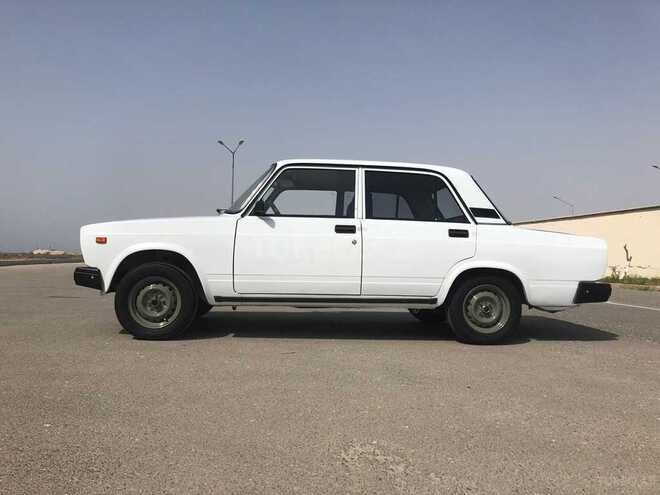 LADA (VAZ) 2107 2005, 90,000 km - 1.6 l - Bakı