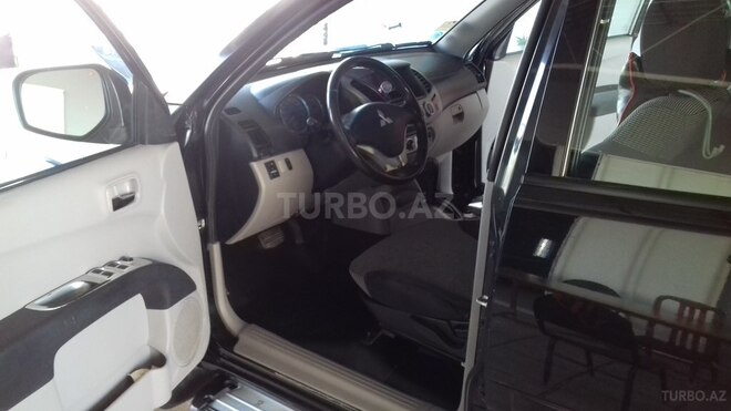 Mitsubishi L200 2008, 195,000 km - 2.5 l - Şirvan