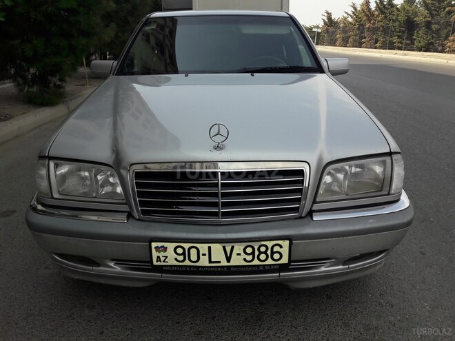 Mercedes C 220 1999, 395,000 km - 2.2 l - Bakı