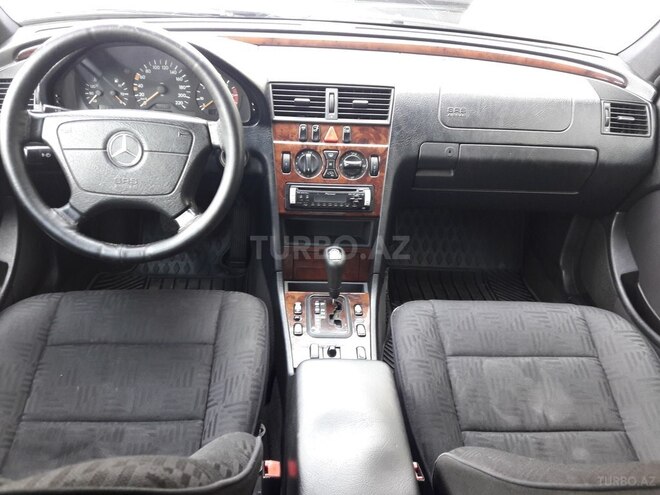 Mercedes C 220 1999, 395,000 km - 2.2 l - Bakı