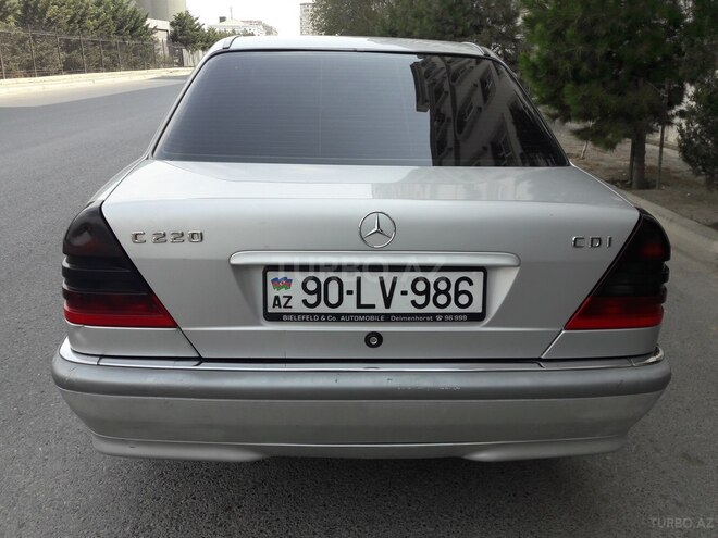 Mercedes C 220 1999, 395,000 km - 2.2 l - Bakı