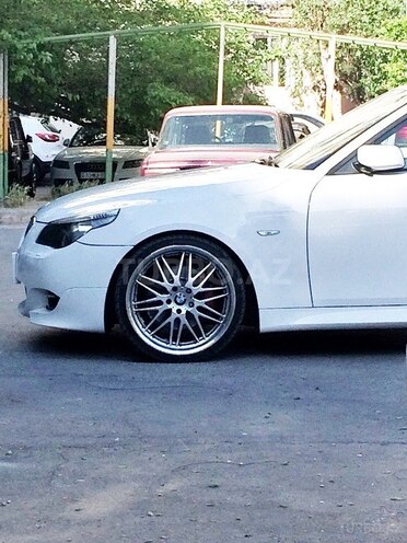 BMW 525 2006, 68,000 km - 0.3 l - Bakı
