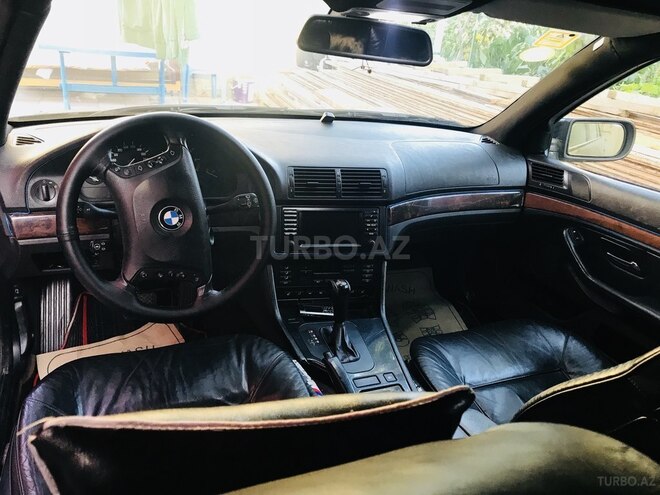 BMW 530 2000, 297,000 km - 3.0 л - Bakı
