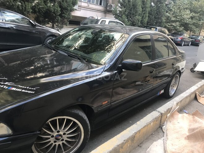 BMW 530 2000, 297,000 km - 3.0 л - Bakı