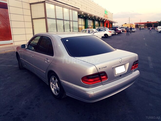 Mercedes E 240 2000, 179,362 km - 2.6 l - Bakı