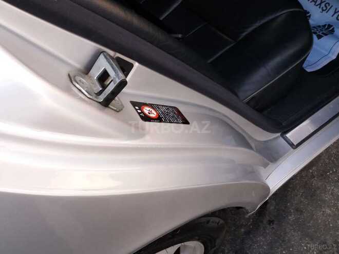 Mercedes E 240 2000, 179,362 km - 2.6 l - Bakı