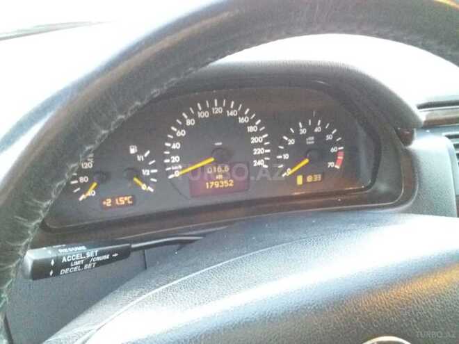 Mercedes E 240 2000, 179,362 km - 2.6 l - Bakı
