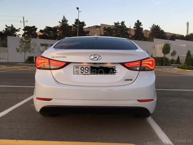 Hyundai Elantra 2015, 43,300 km - 1.8 л - Bakı
