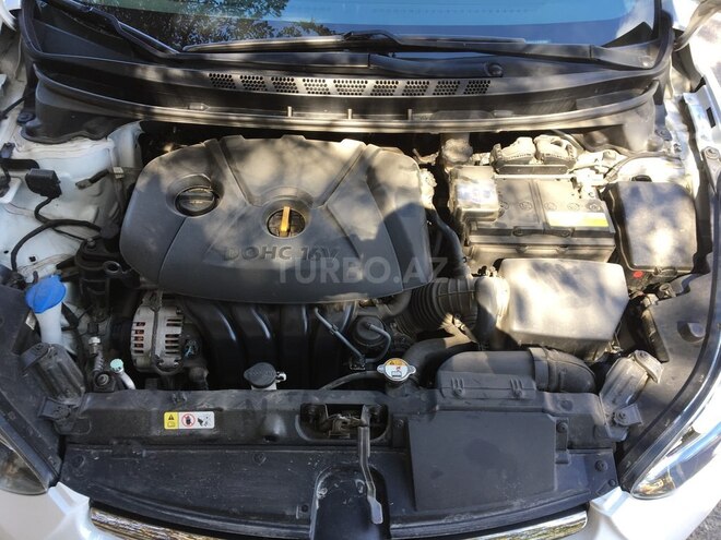 Hyundai Elantra 2015, 43,300 km - 1.8 л - Bakı