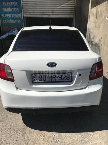 Kia Rio 2009, 200,000 km - 1.4 л - Bakı