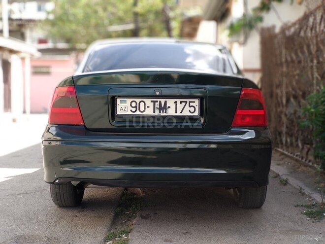 Opel Vectra 1999, 372,148 km - 1.6 l - Bakı