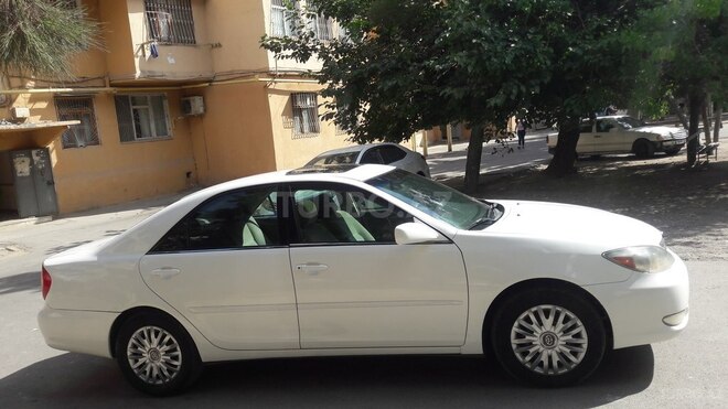 Toyota Camry 2003, 185,000 km - 2.4 l - Bakı