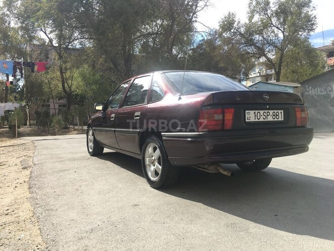 Opel Vectra 1993, 233,000 km - 1.8 l - Sumqayıt