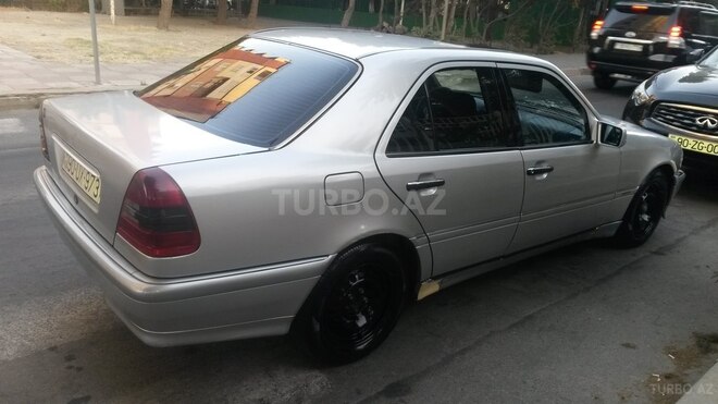 Mercedes C 180 1994, 415,000 km - 1.8 l - Bakı
