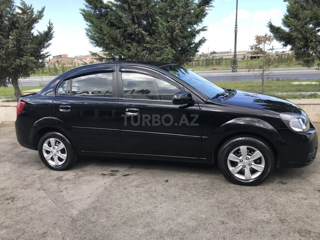 Kia Rio 2010, 74,500 km - 1.4 l - Sumqayıt