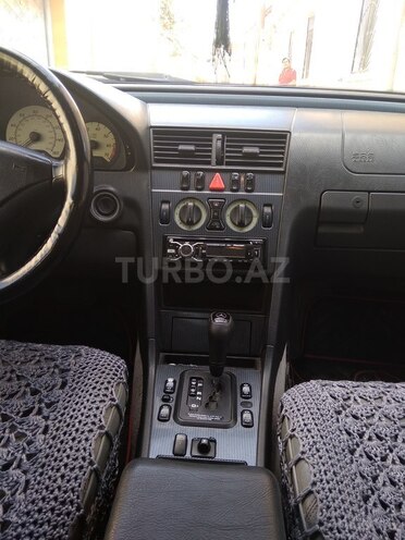 Mercedes C 230 2000, 275,680 km - 2.3 л - Bakı
