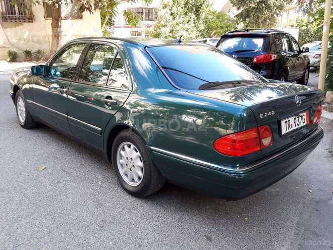 Mercedes E 240 1998, 279,800 km - 2.4 л - Xırdalan