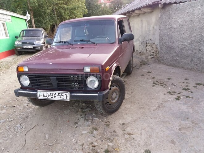 LADA (VAZ) Niva 1994, 200,000 km - 1.7 l - Quba