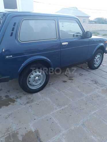 LADA (VAZ) Niva 2010, 100,000 km - 1.7 l - Neftçala