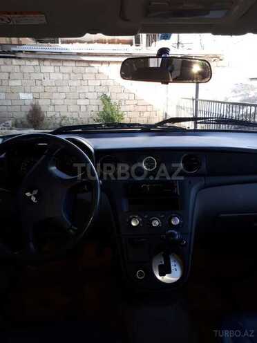 Mitsubishi Airtrek 2002, 140,000 km - 2.0 л - Şamaxı